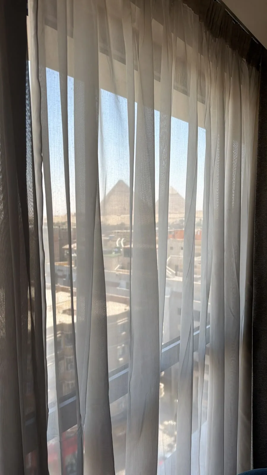 Superior Pyramids View Room - King Bed image 3