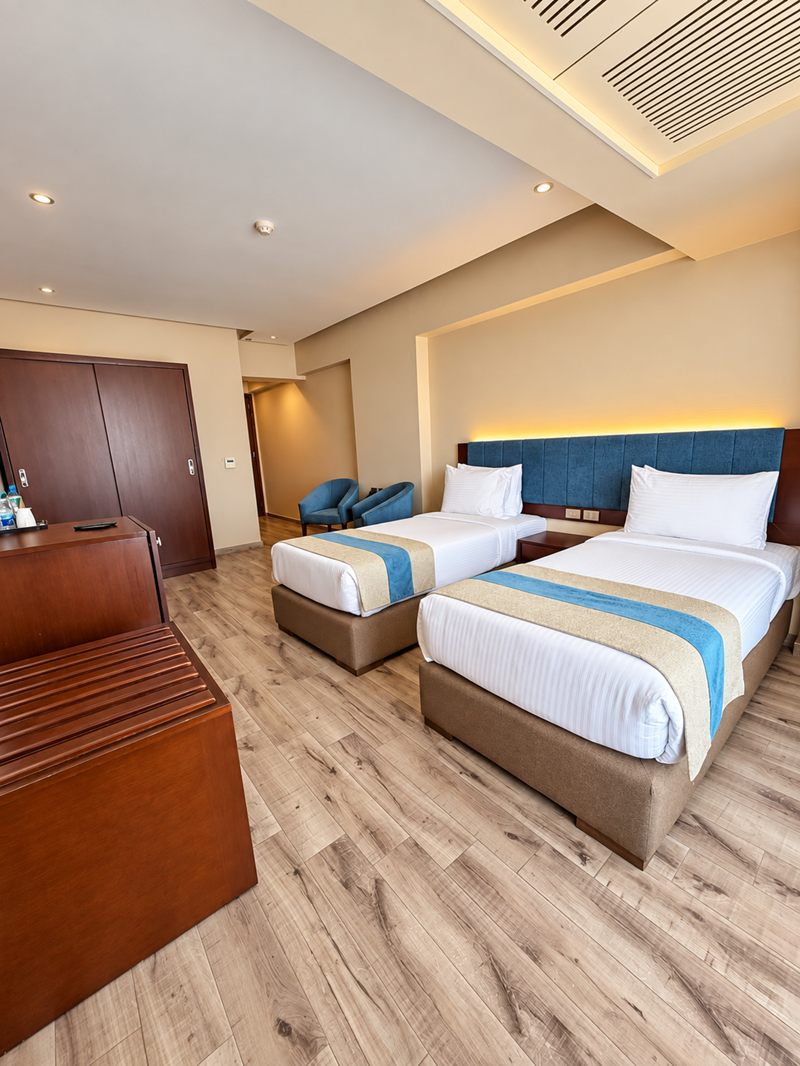 Superior City View Room - Twin Beds