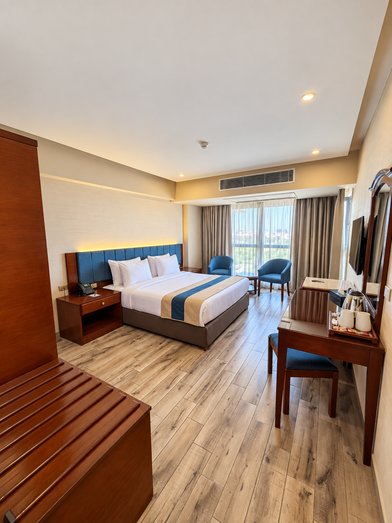 Superior City View Room - King Bed